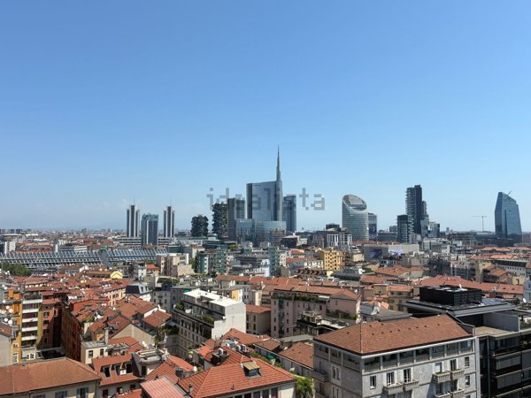 appartamento in affitto a Milano in zona Porta Tenaglia
