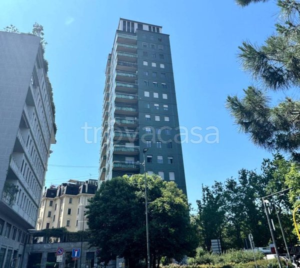 appartamento in affitto a Milano in zona Sempione