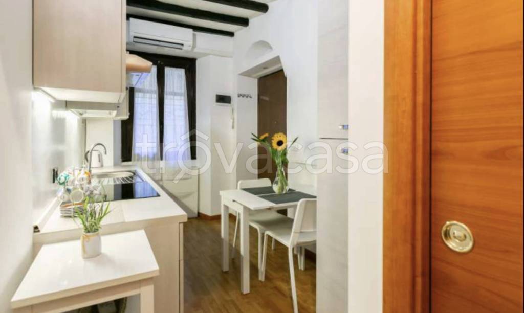 appartamento in affitto a Milano in zona Porta Venezia