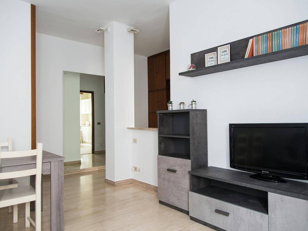 appartamento in affitto a Milano in zona Corvetto