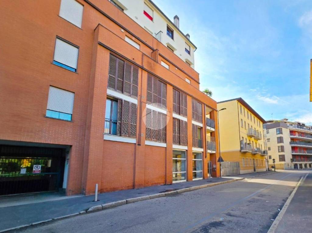 ufficio in affitto a Milano in zona Greco