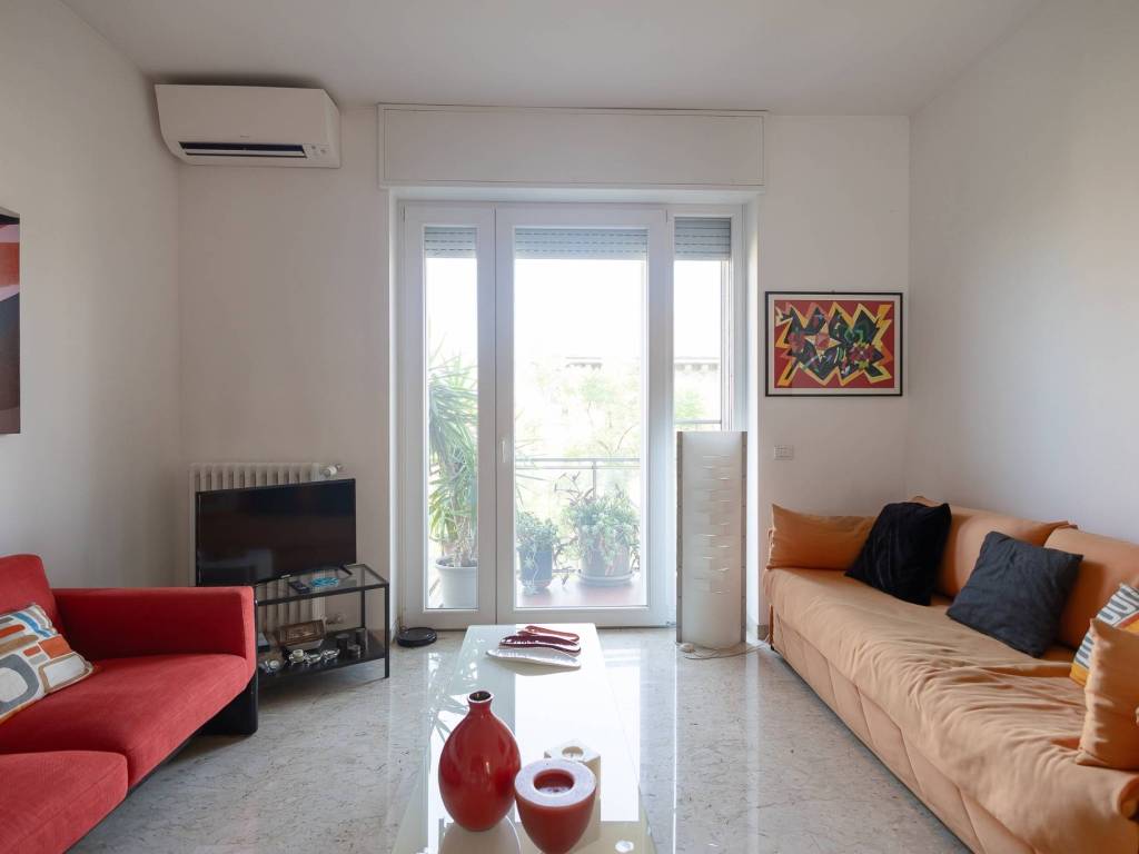 appartamento in affitto a Milano in zona Solari