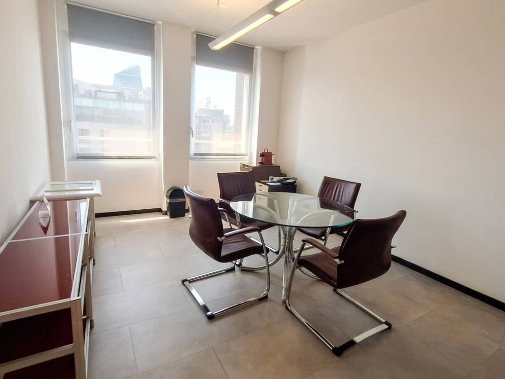 ufficio in affitto a Milano in zona Stazione Centrale