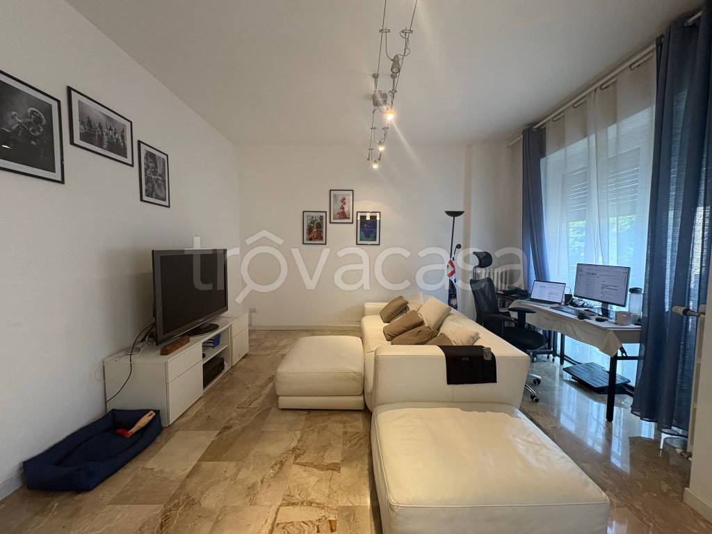 appartamento in affitto a Milano in zona Barona