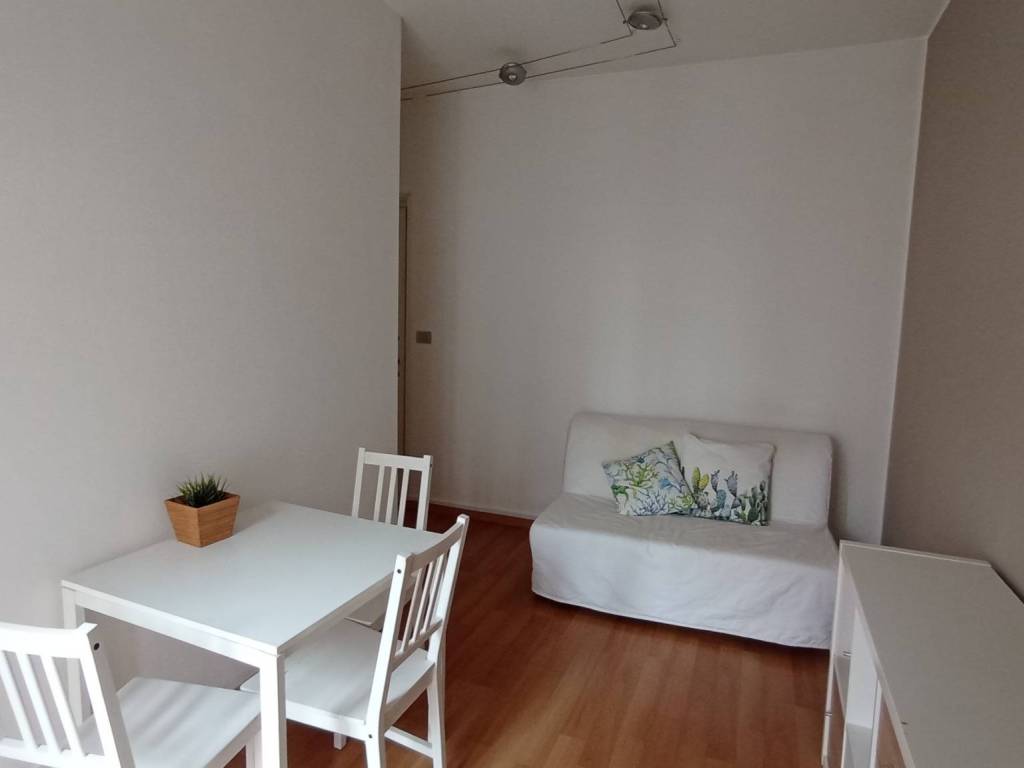 appartamento in affitto a Milano in zona Isola