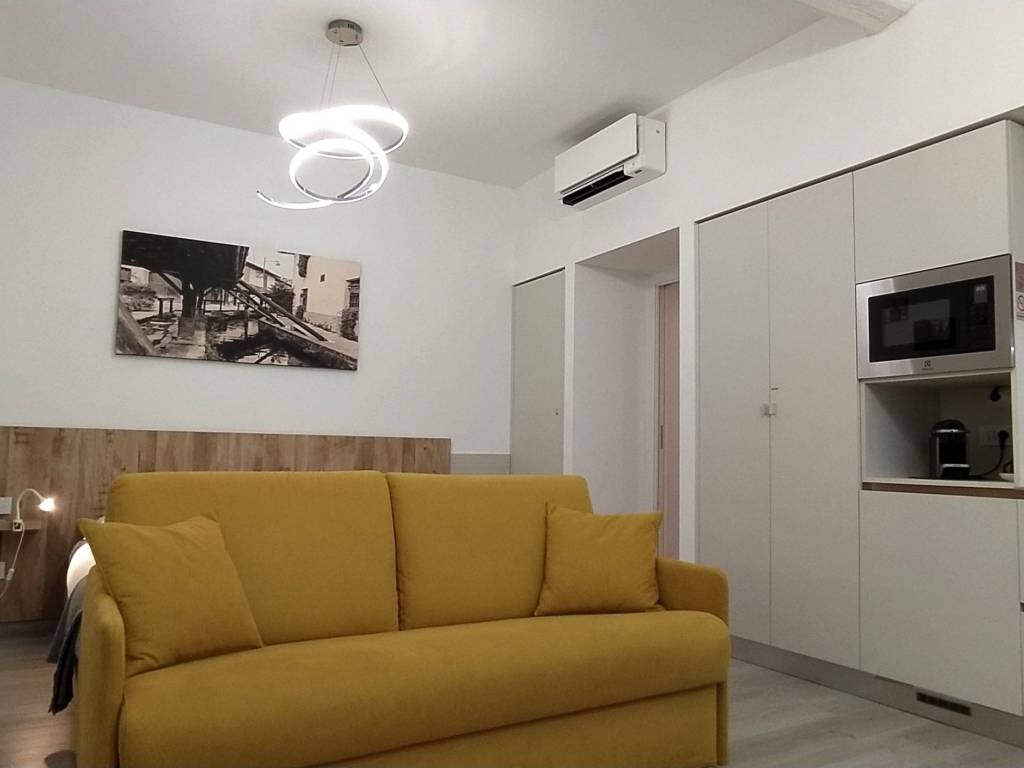 appartamento in affitto a Milano in zona Porta Ticinese