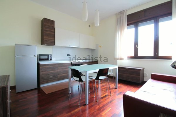 appartamento in affitto a Milano in zona Vigentino