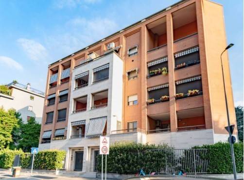 appartamento in affitto a Milano in zona Vigentino
