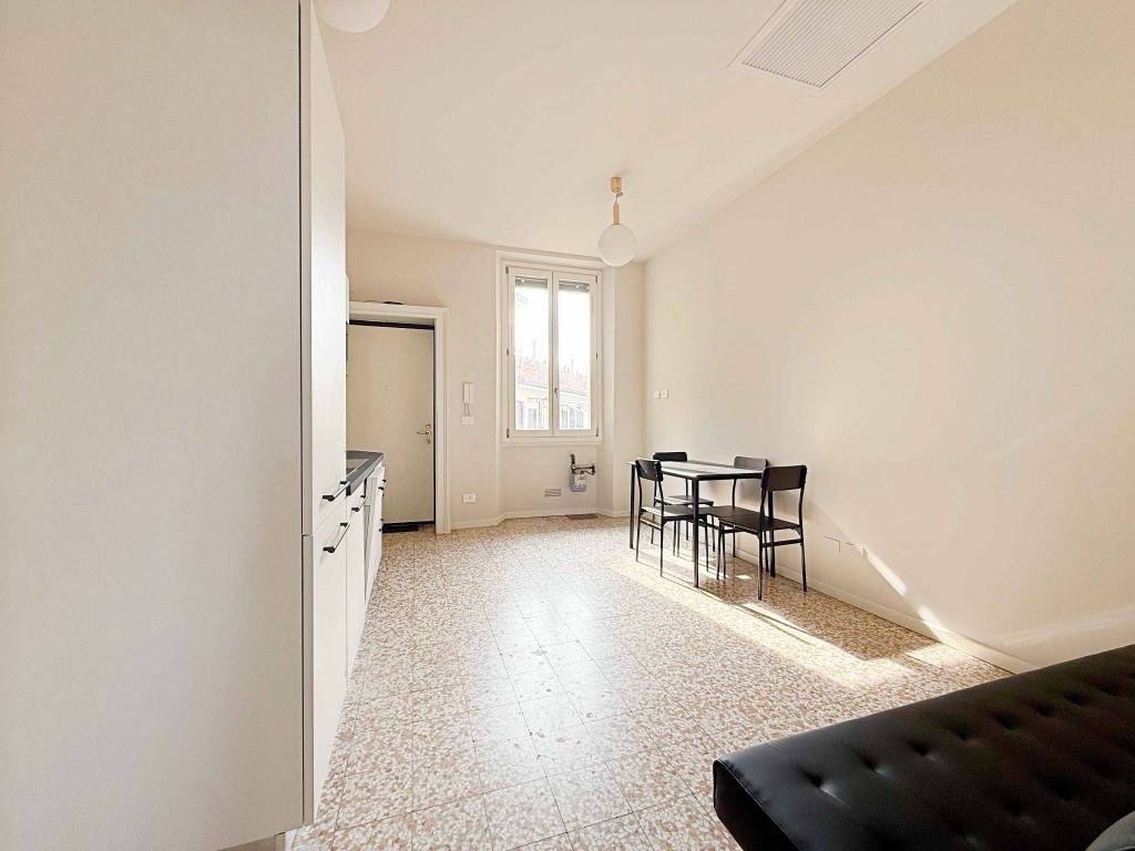appartamento in affitto a Milano in zona Centro Direzionale