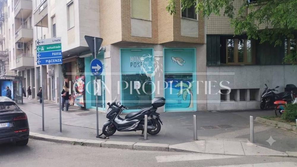negozio in affitto a Milano in zona Solari
