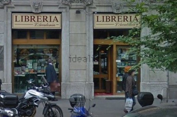 negozio in affitto a Milano in zona Guastalla