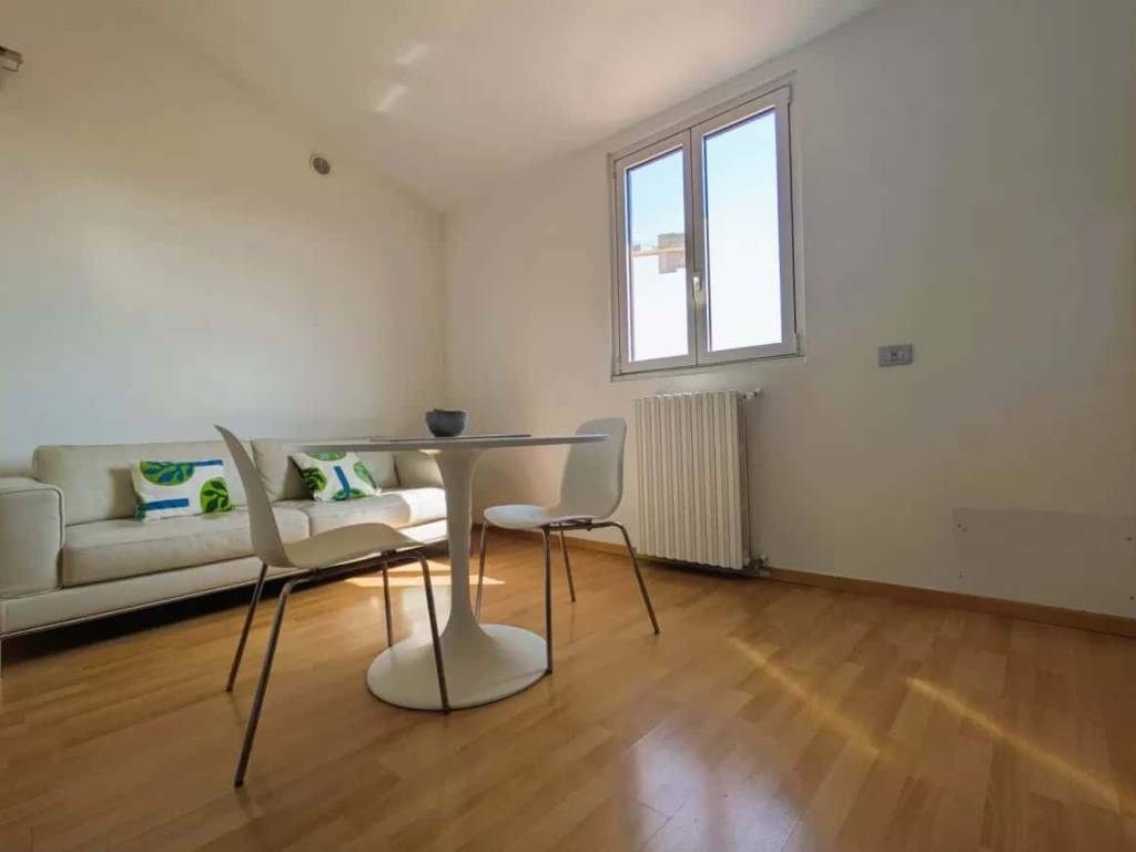 appartamento in affitto a Milano in zona Porta Romana