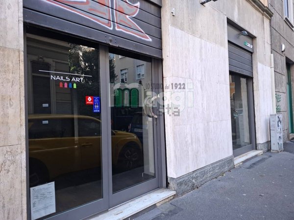 negozio in affitto a Milano in zona Porta Vittoria