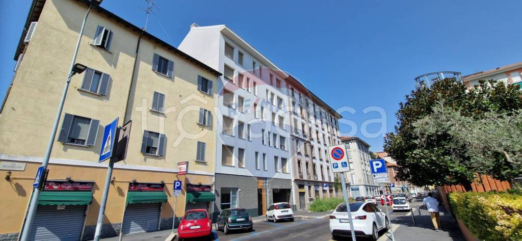 appartamento in affitto a Milano in zona Corvetto