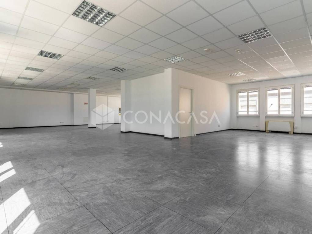 ufficio in affitto a Milano in zona Rogoredo