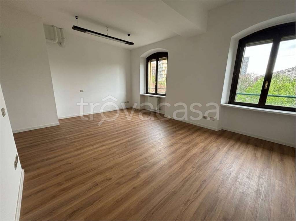 appartamento in affitto a Milano in zona Famagosta