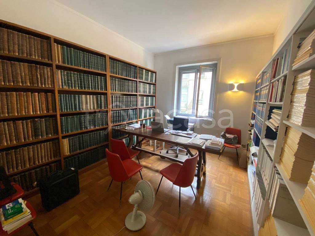 ufficio in affitto a Milano in zona Guastalla
