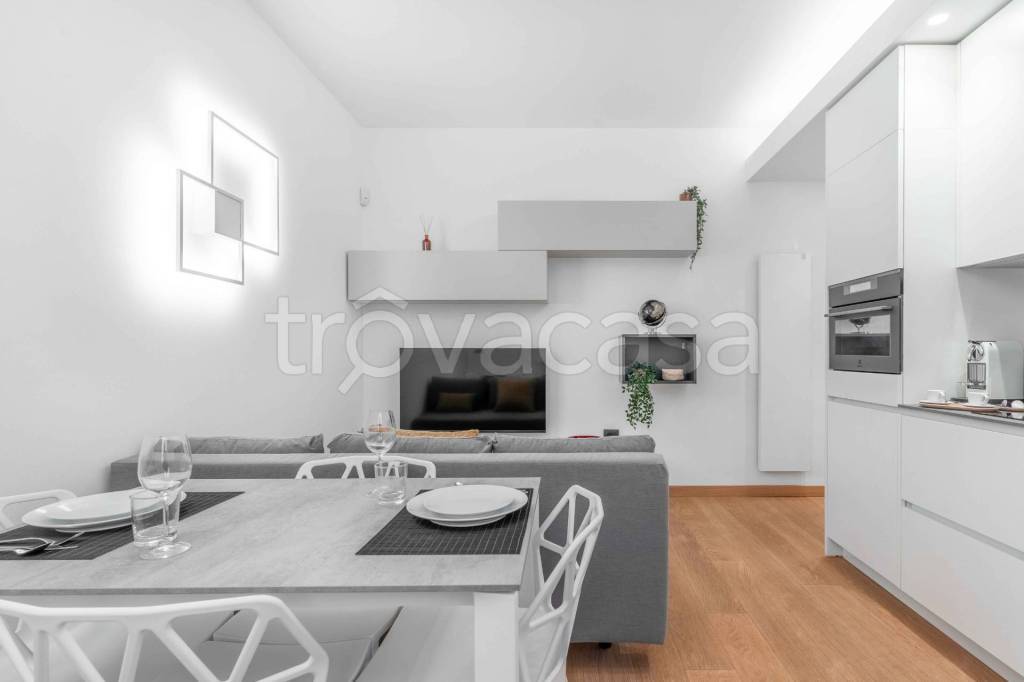 appartamento in affitto a Milano in zona Isola