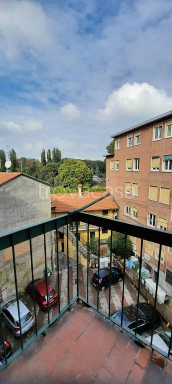 appartamento in affitto a Milano in zona Baggio