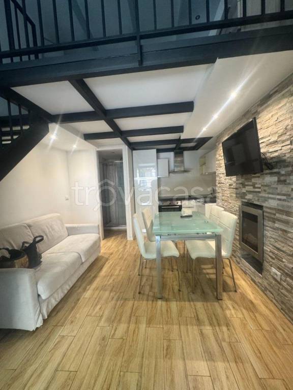 appartamento in affitto a Milano