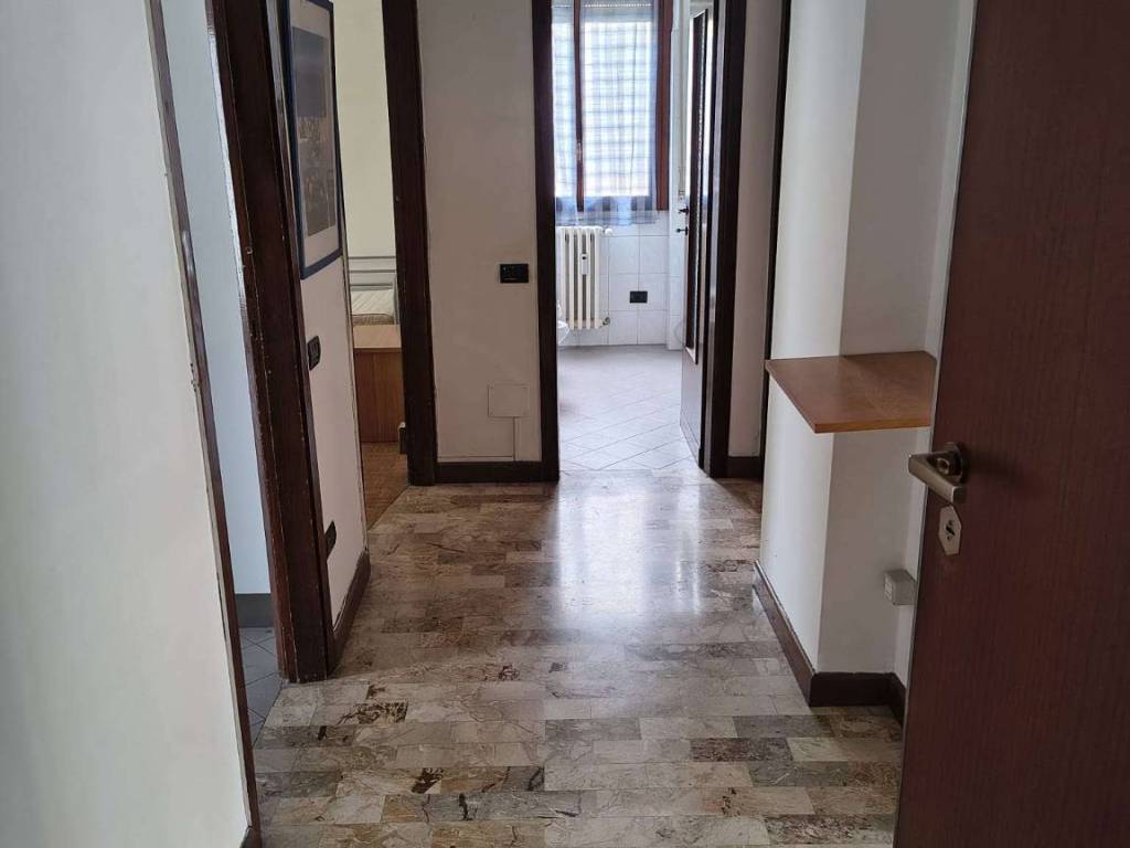 appartamento in affitto a Milano in zona Corvetto