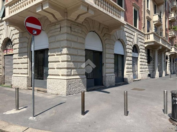 negozio in affitto a Milano