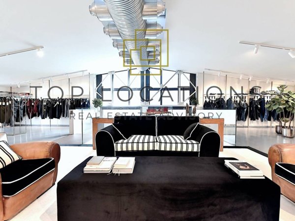 ufficio in affitto a Milano in zona Barona