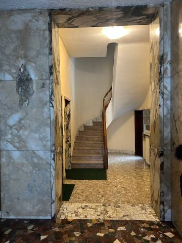 appartamento in affitto a Milano in zona Guastalla
