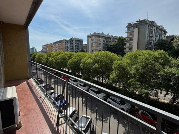 appartamento in affitto a Milano in zona Famagosta