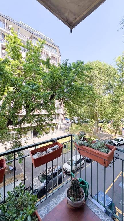 appartamento in affitto a Milano in zona Corsica