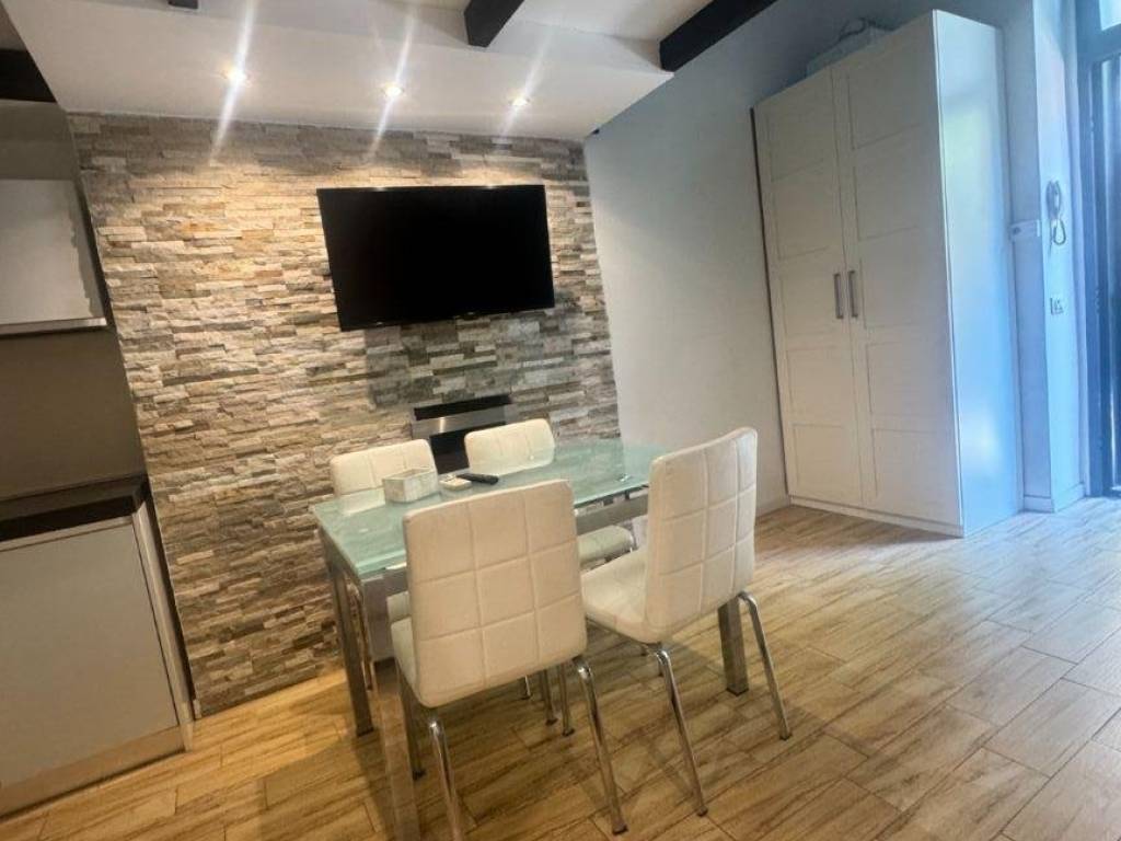 appartamento in affitto a Milano in zona Porta Romana