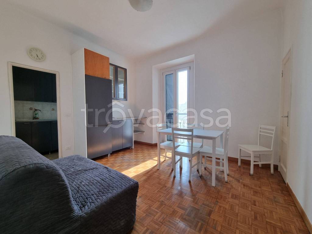 appartamento in affitto a Milano in zona Isola