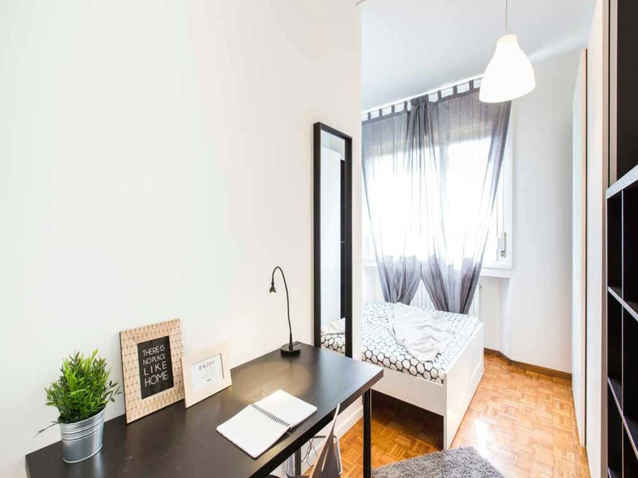 negozio in affitto a Milano