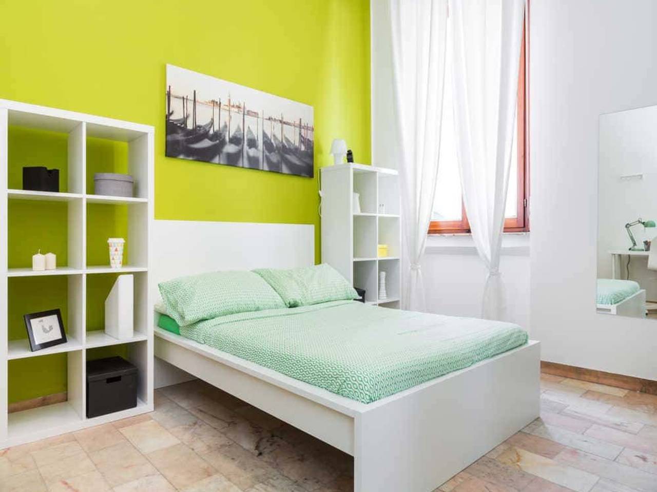negozio in affitto a Milano in zona Lambrate