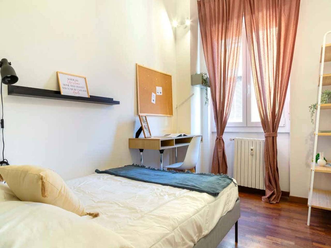 negozio in affitto a Milano in zona Porta Romana