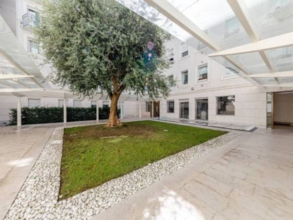 appartamento in affitto a Milano in zona Sant'Ambrogio