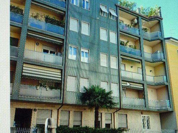 appartamento in affitto a Milano in zona Solari