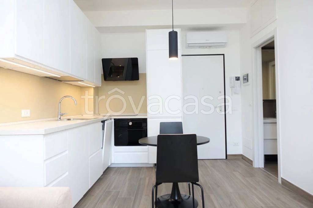 appartamento in affitto a Milano in zona Centro Direzionale