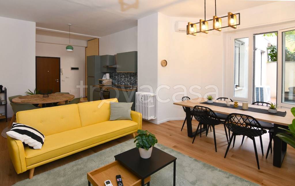 appartamento in affitto a Milano in zona Solari