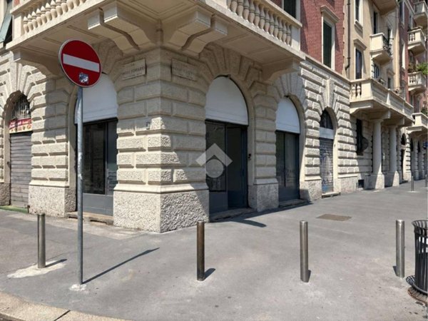 negozio in affitto a Milano in zona Solari