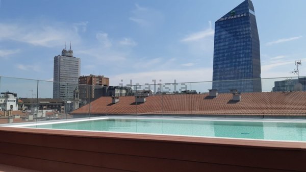 appartamento in affitto a Milano in zona Porta Nuova