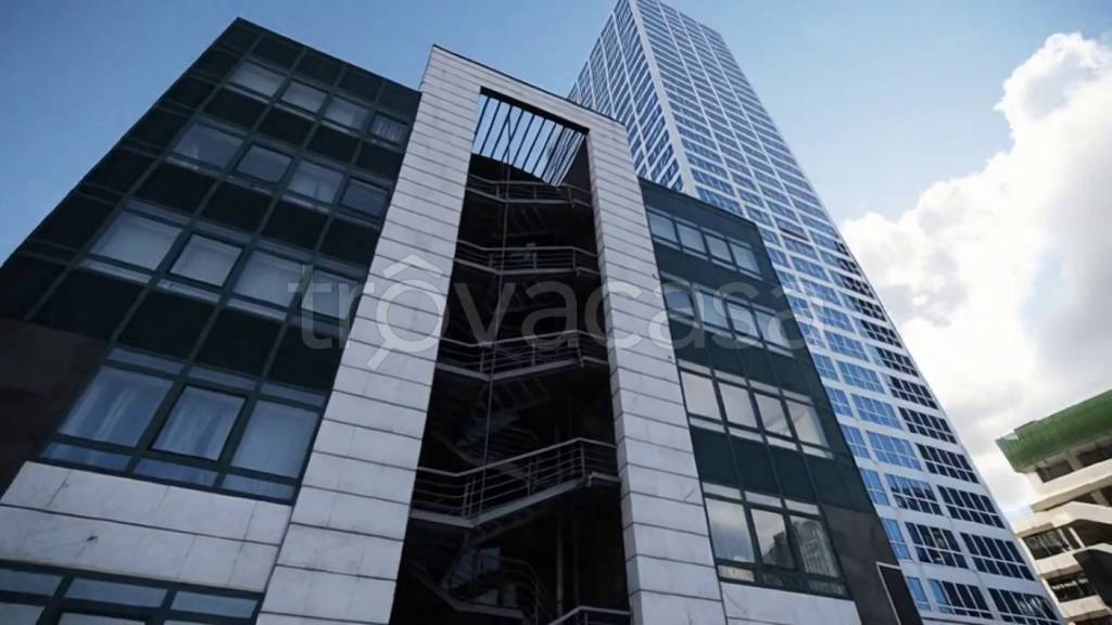 ufficio in affitto a Milano in zona Centro Direzionale