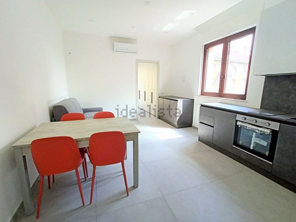 appartamento in affitto a Milano in zona Famagosta