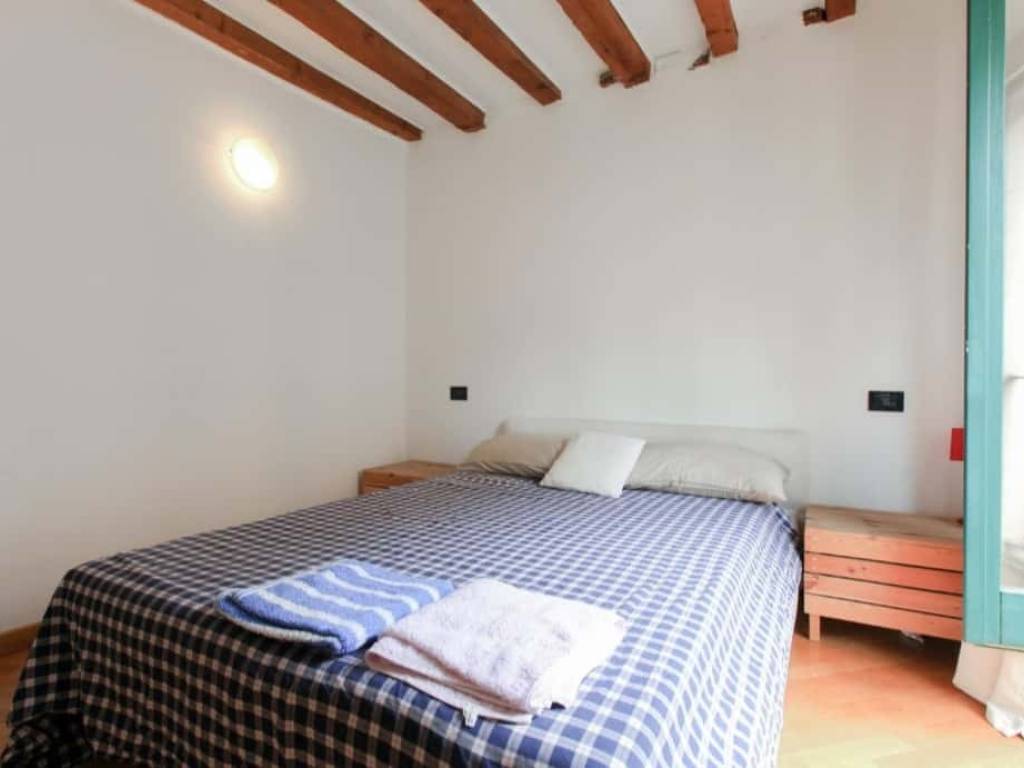 appartamento in affitto a Milano in zona Porta Genova