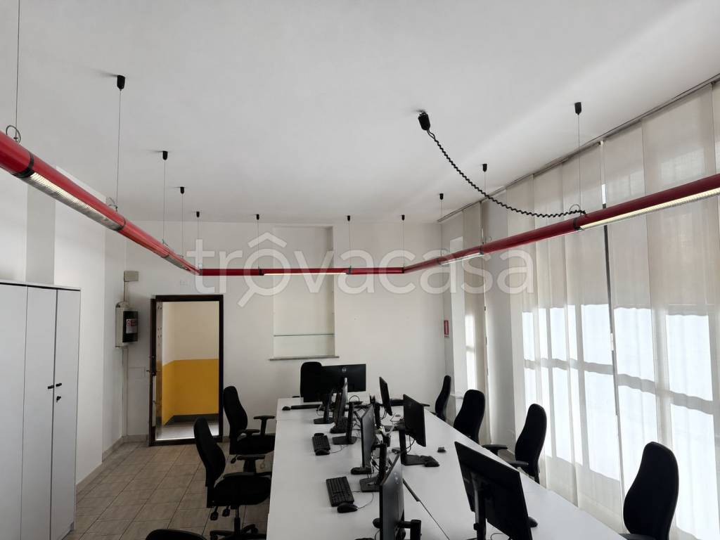 ufficio in affitto a Milano