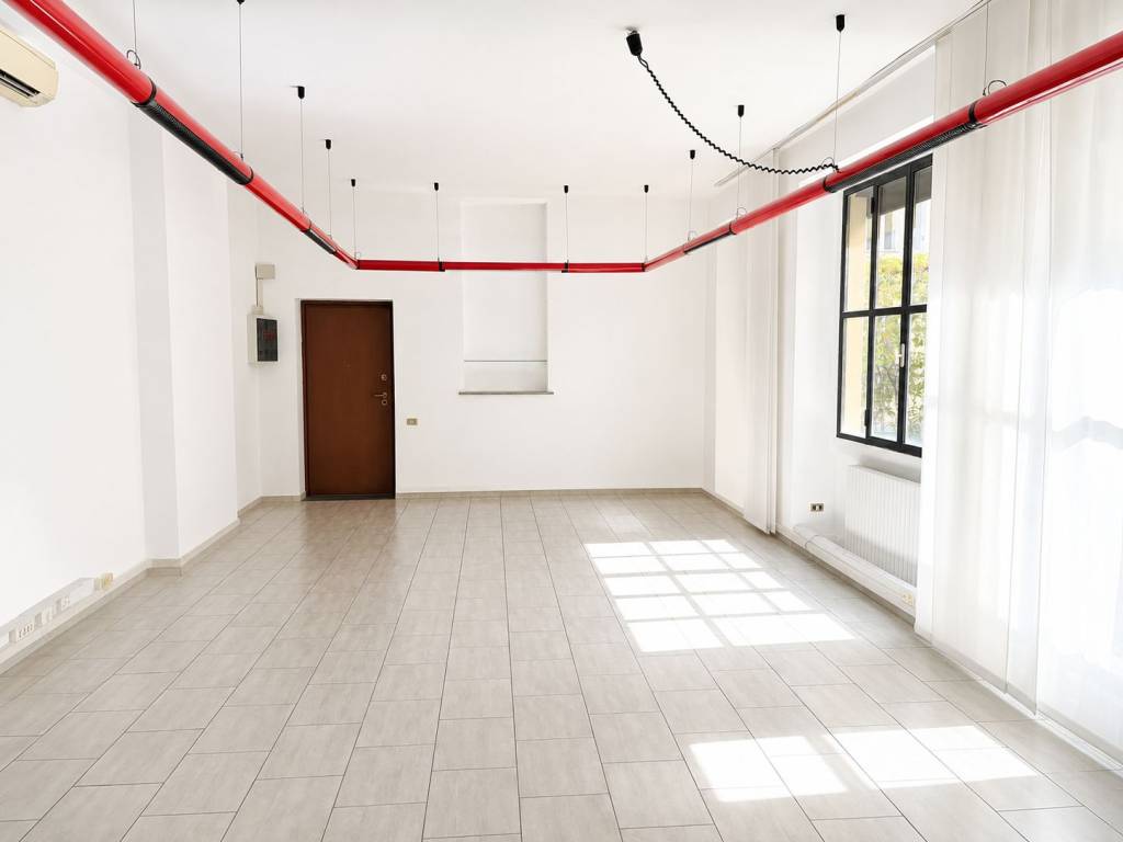 ufficio in affitto a Milano in zona Centro Direzionale