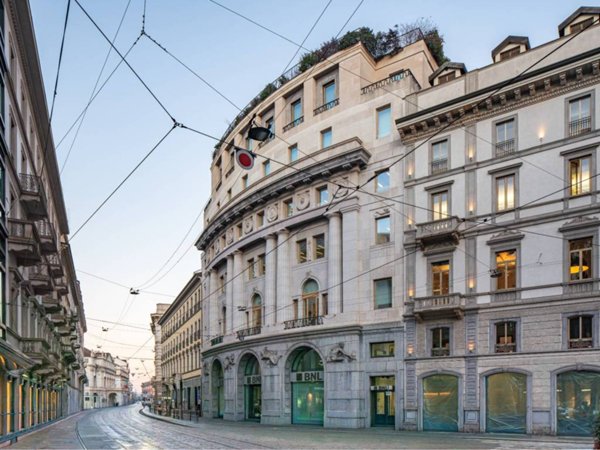 negozio in affitto a Milano