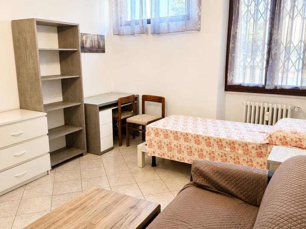 appartamento in affitto a Milano in zona Vigentino