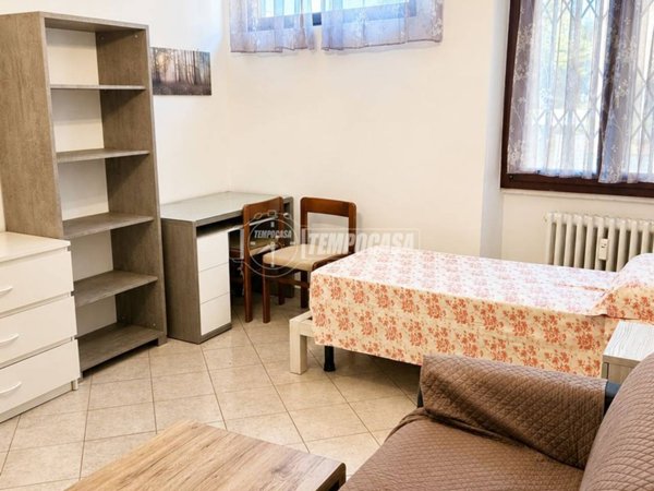 appartamento in affitto a Milano in zona Vigentino