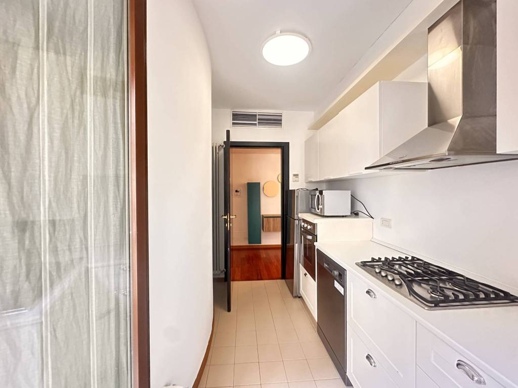 appartamento in affitto a Milano in zona XXII Marzo